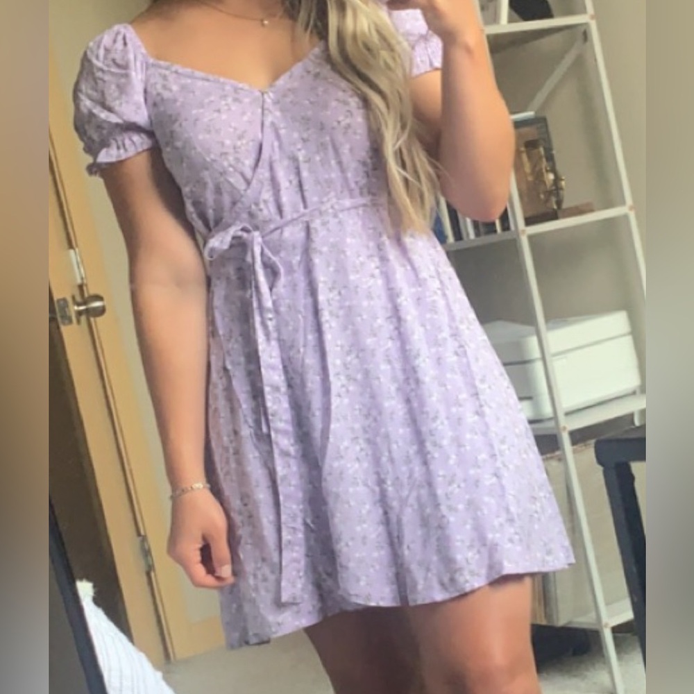 Hollister‎ wrap summer floral dress